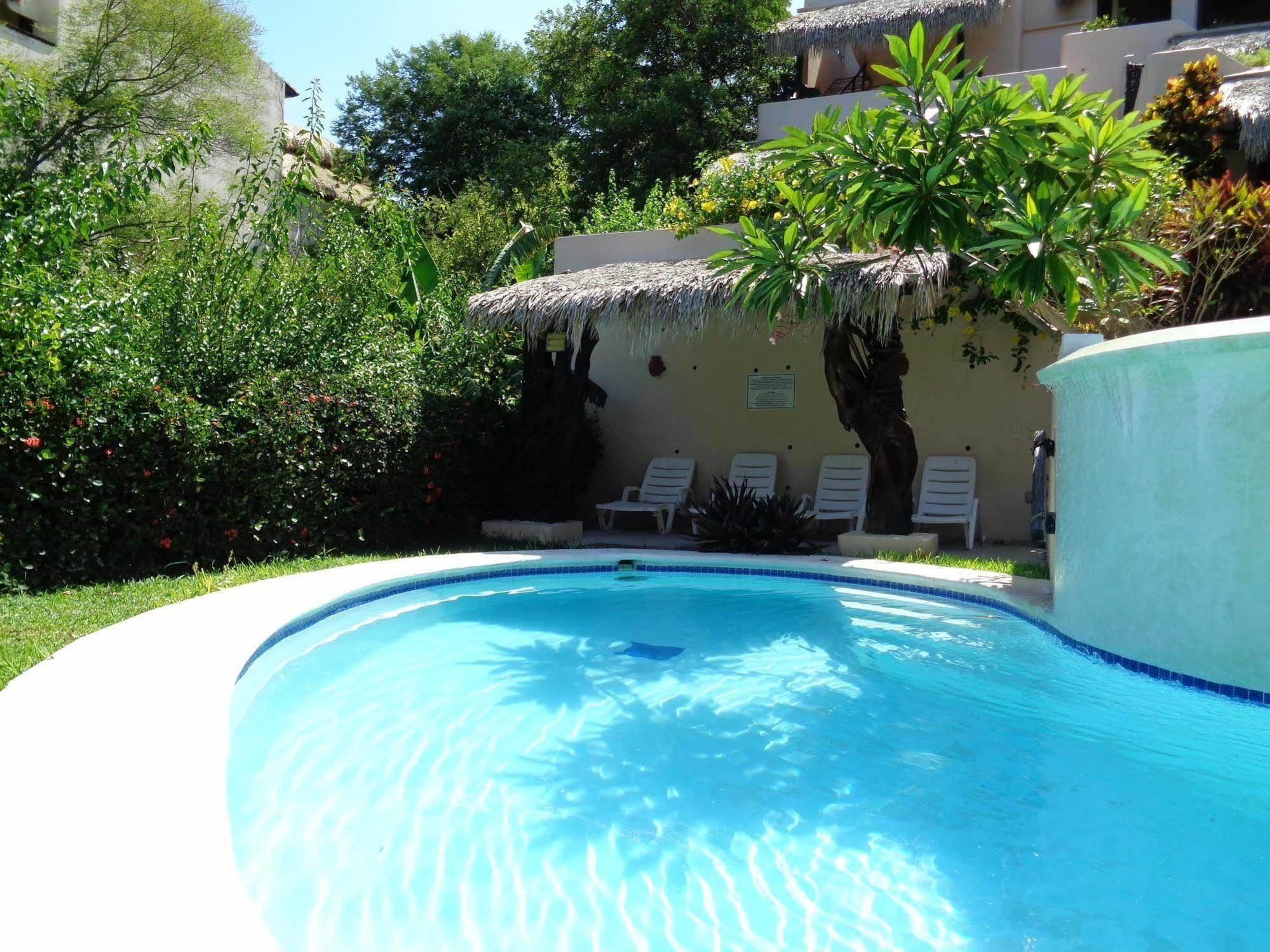 Agua Azul La Villa Санта-Крус-Хуатулко Экстерьер фото
