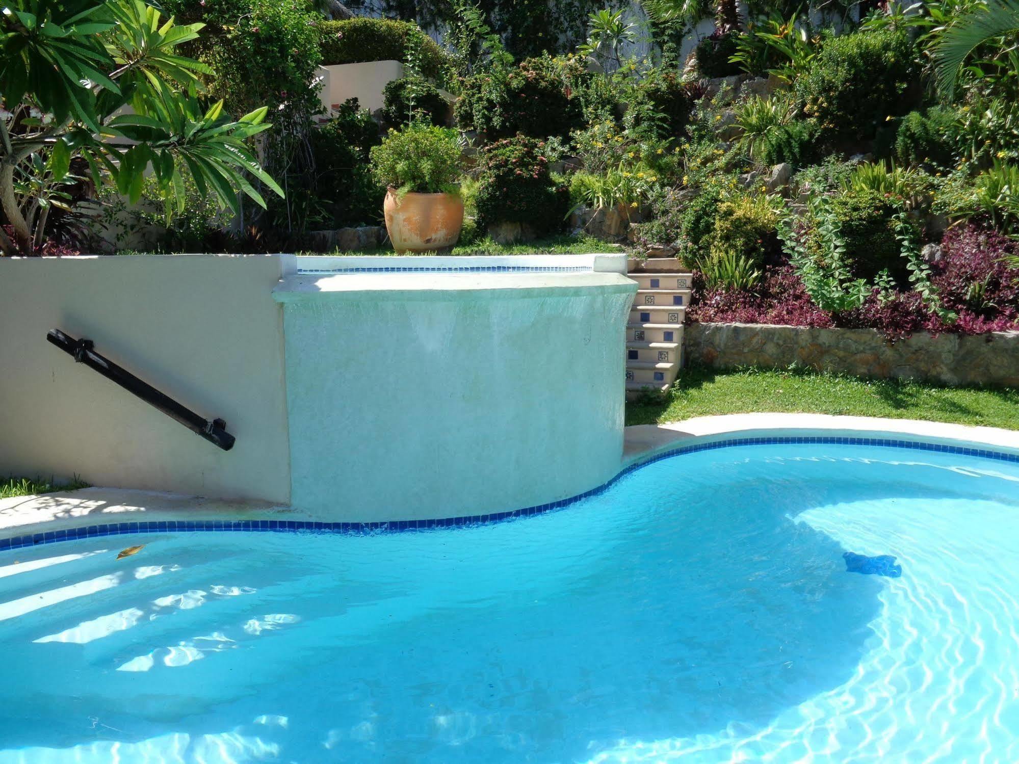 Agua Azul La Villa Санта-Крус-Хуатулко Экстерьер фото